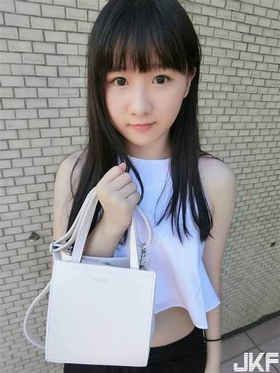 麻豆传媒颜值担当：青春魅力与才华并存的影视新星