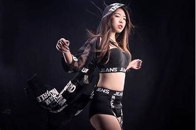 麻豆印画传媒在线：专业摄影与印刷服务，助力品牌传播与推广