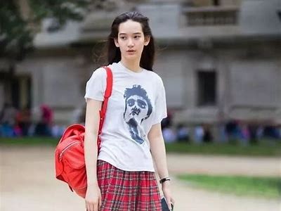探索md0085麻豆传媒雪千夏的魅力与作品风格，揭开背后的故事