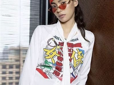 麻豆传媒系列SWAG：探索时尚与个性的完美结合